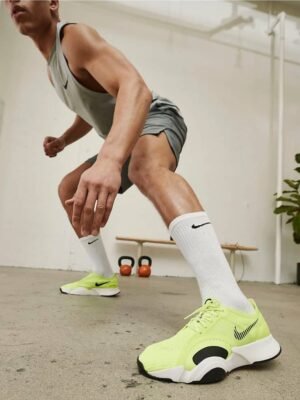 Floral midi skirt with slit